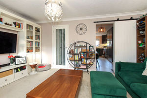 Photo 16- click for photo gallery